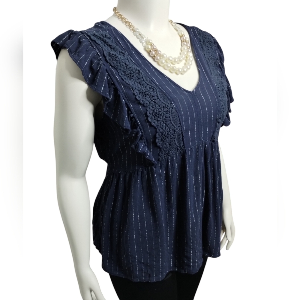 Women's L Navy Striped Babydoll Empire Waist Flowy Lace Romantic Boho Top Dainty